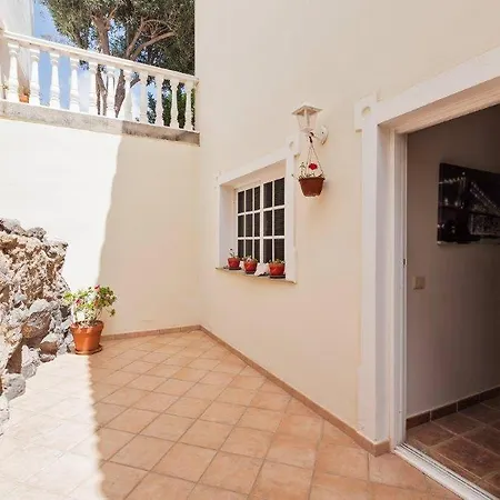 Villa Mercedes With Heated Pool And Wifi Internet *
