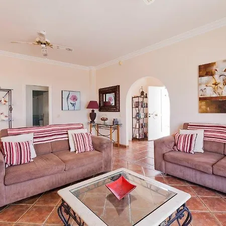 Villa Mercedes With Heated Pool And Wifi Internet Villa