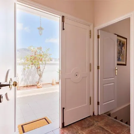 Villa Mercedes With Heated Pool And Wifi Internet *