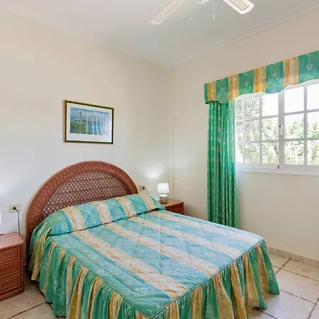 Villa Villa Mercedes With Heated Pool And Wifi Internet